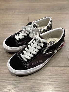 RARE Vans Black Checkerboard Slip on, Low-Top Skate Shoes